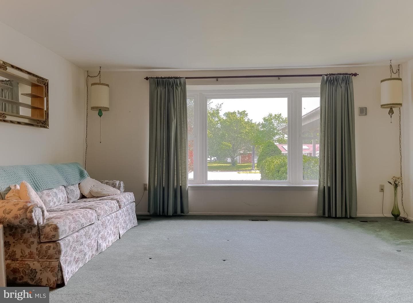 2422 Pinefield Road photo 6