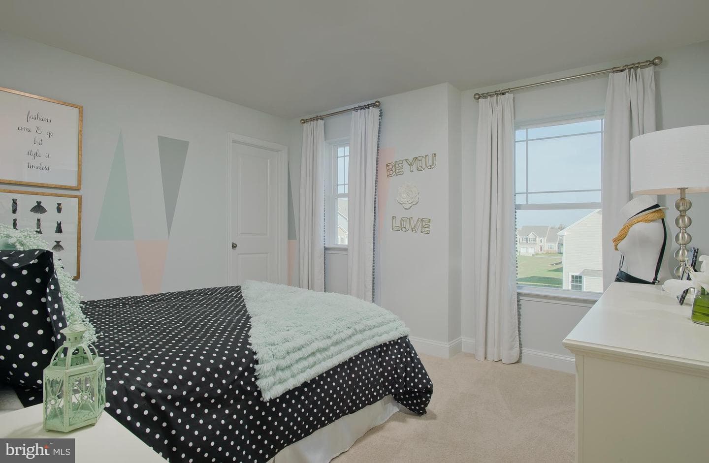 5861 Calypso Court photo 12