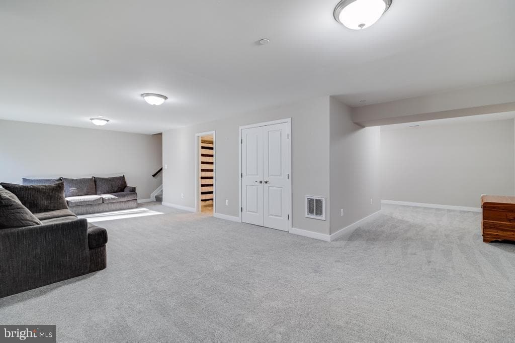 12815 Breyer Place photo 34