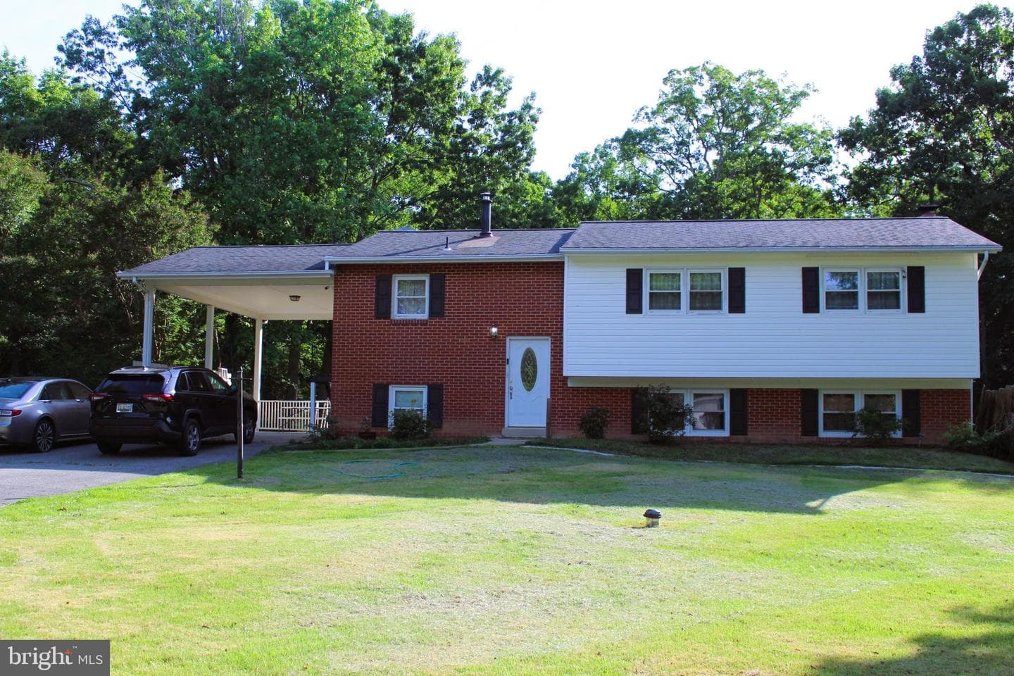 3720 Laurel Drive photo 2