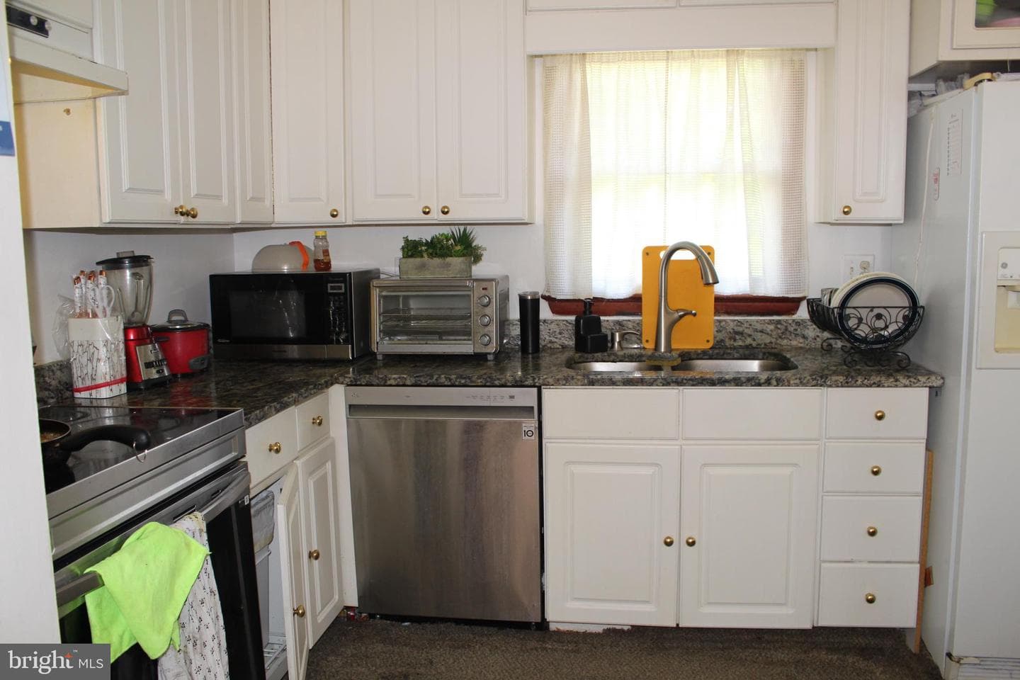 3720 Laurel Drive photo 8