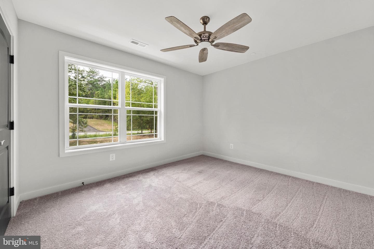 14875 Buckingham Court photo 34