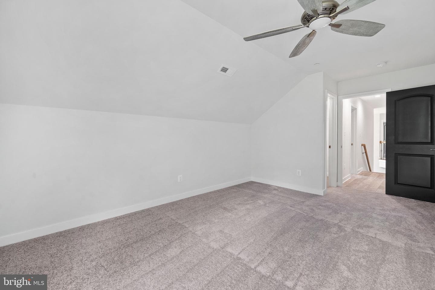 14875 Buckingham Court photo 37