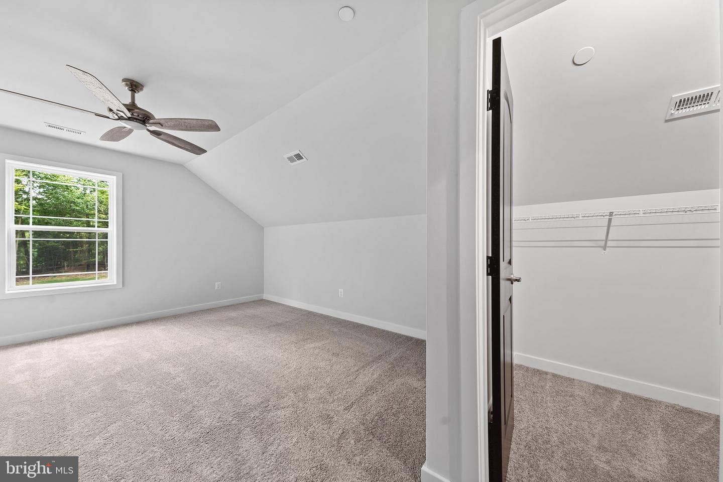 14875 Buckingham Court photo 38