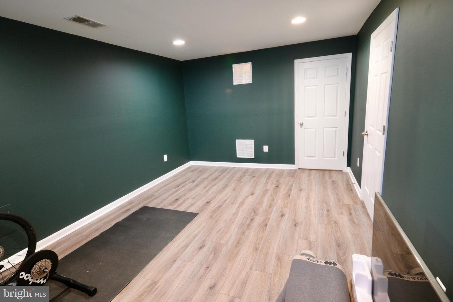 9796 Leighland Court photo 43