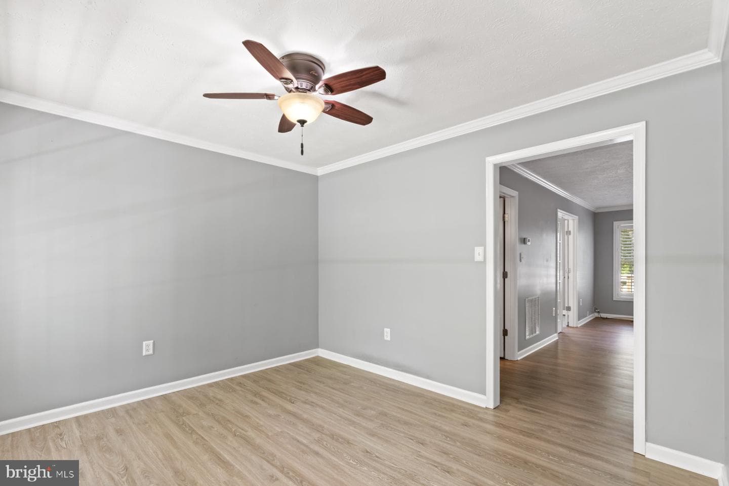 6500 Dobbins Court photo 9