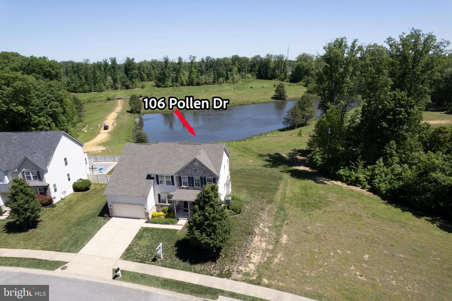 106 Pollen Drive photo 2
