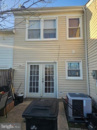 55 Meadow Lane photo 2
