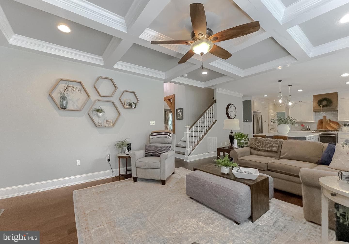 11372 Wollaston photo 20