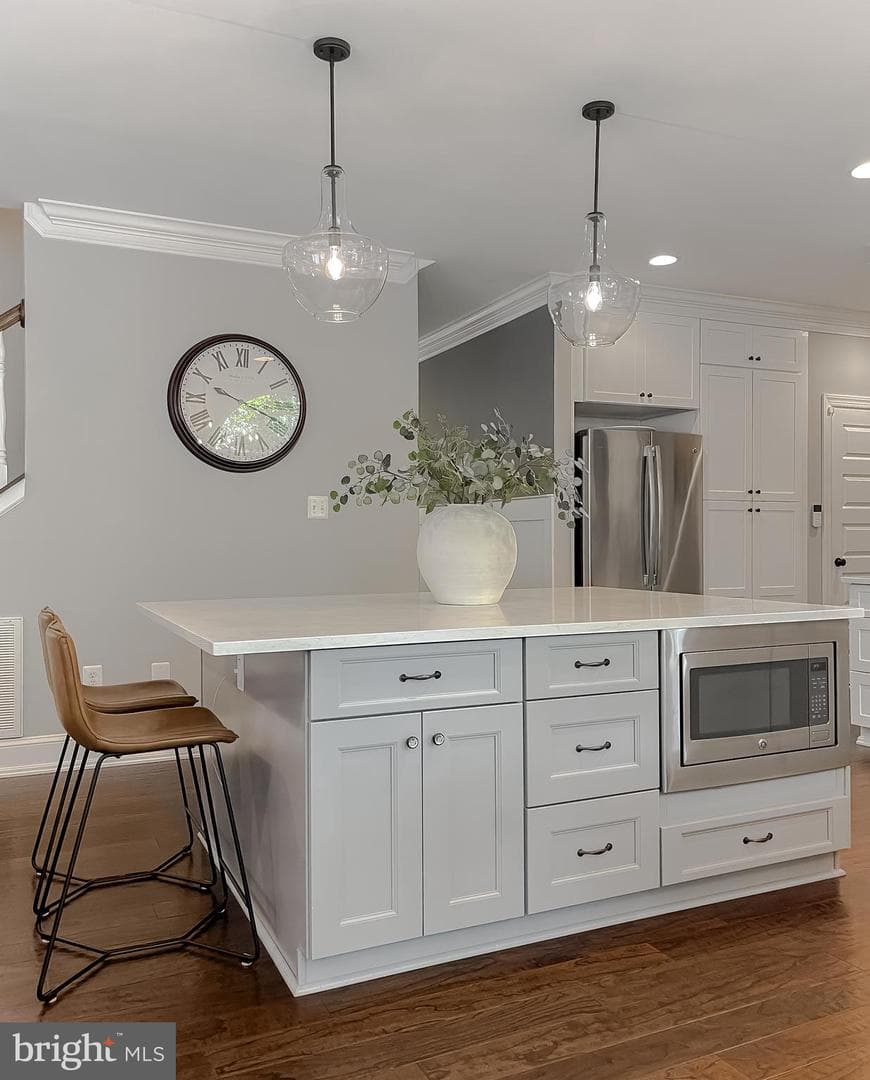 11372 Wollaston photo 26