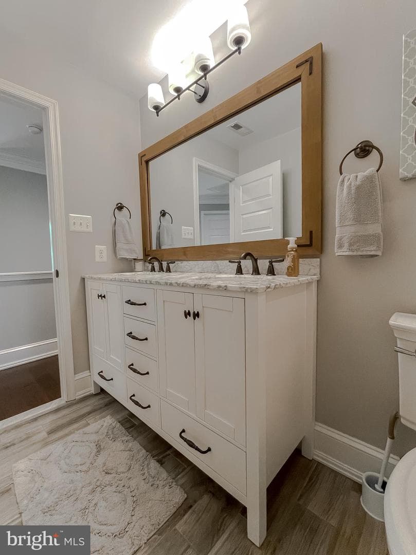 11372 Wollaston photo 59