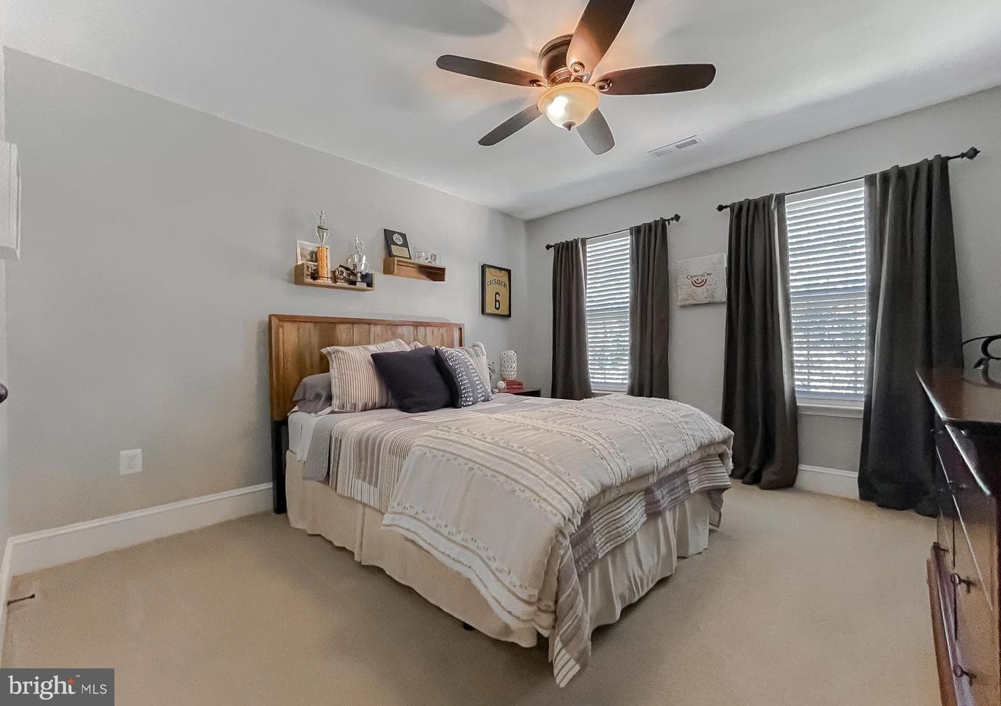 11372 Wollaston photo 63