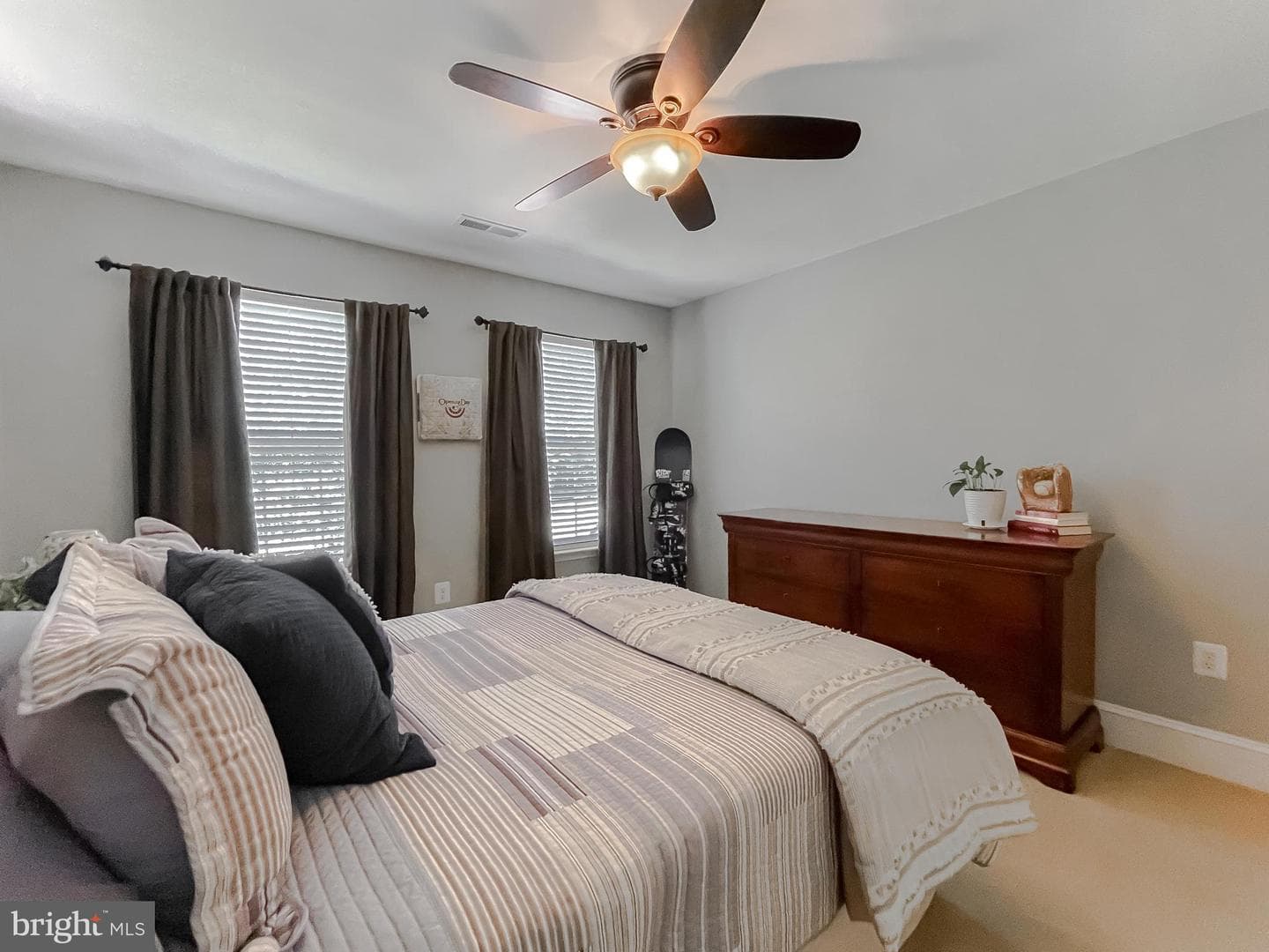 11372 Wollaston photo 64