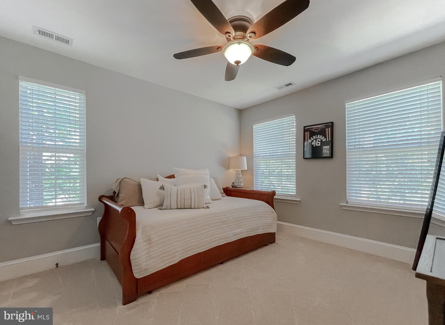 11372 Wollaston photo 68