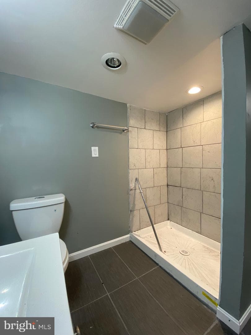 8690 Fairground Road photo 22