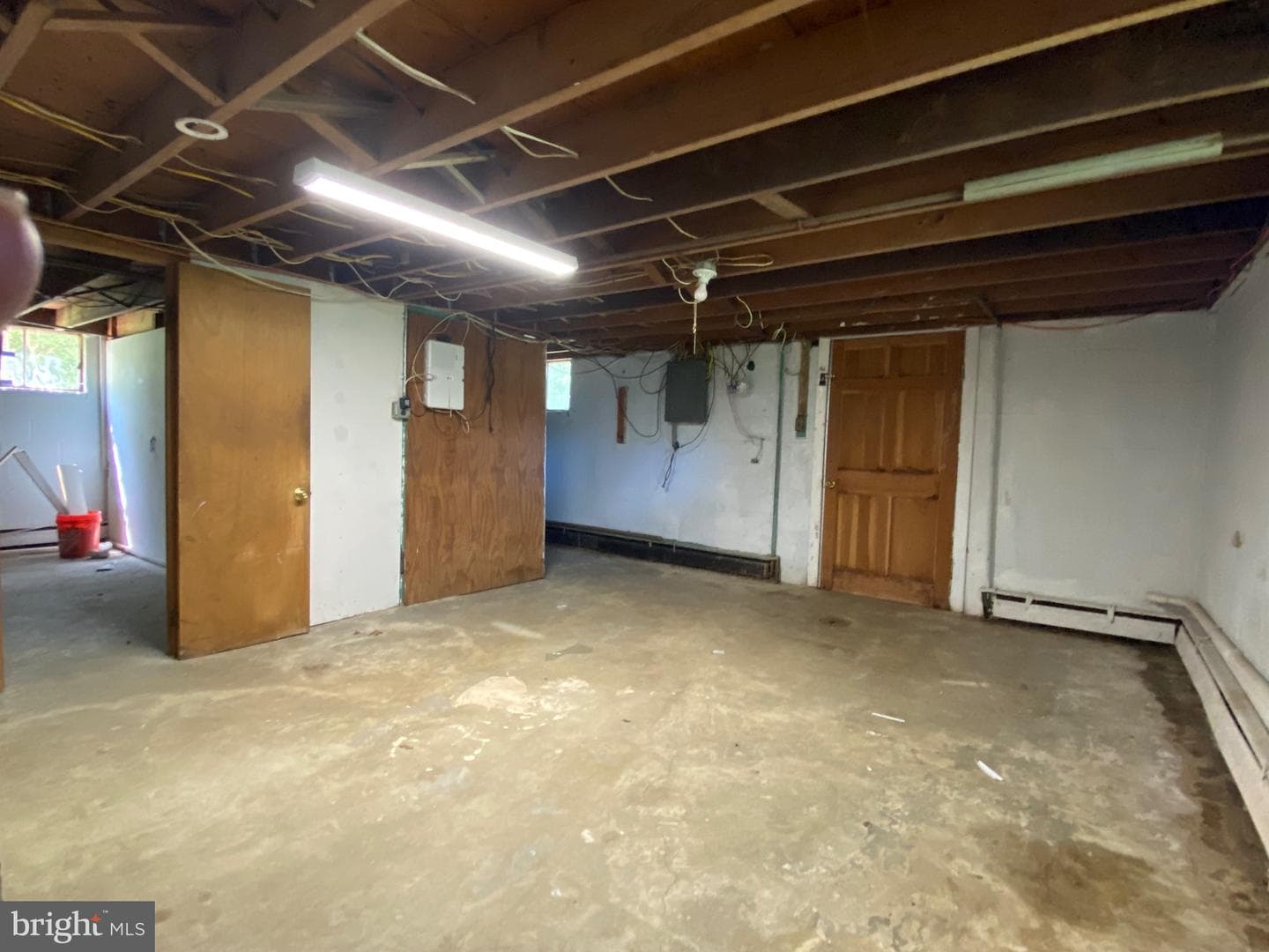 8690 Fairground Road photo 25