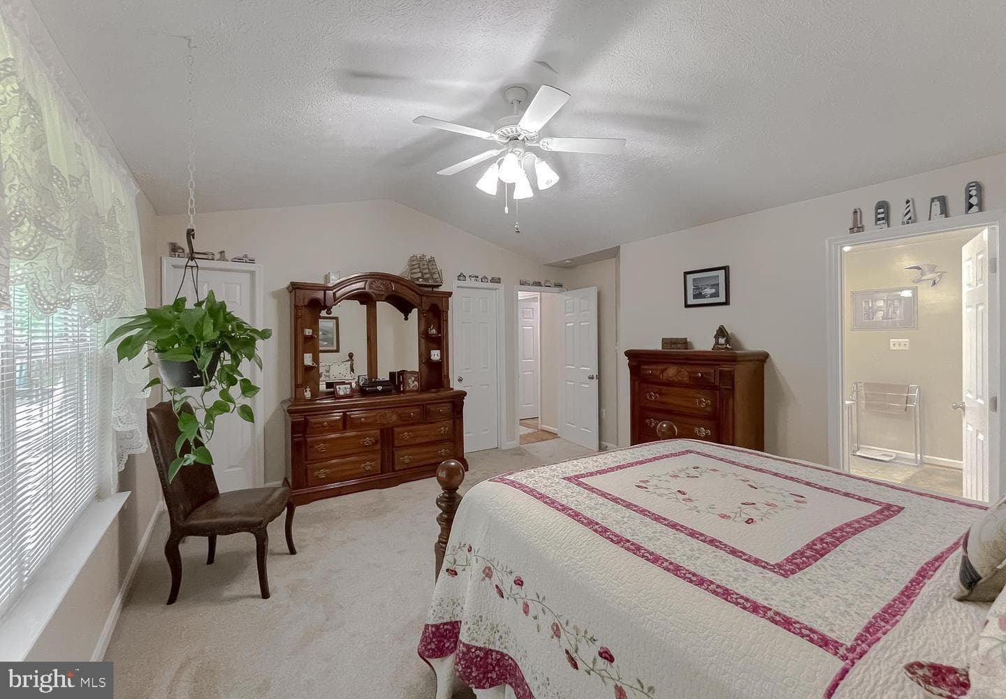 15930 Pointe Meadow Court photo 17