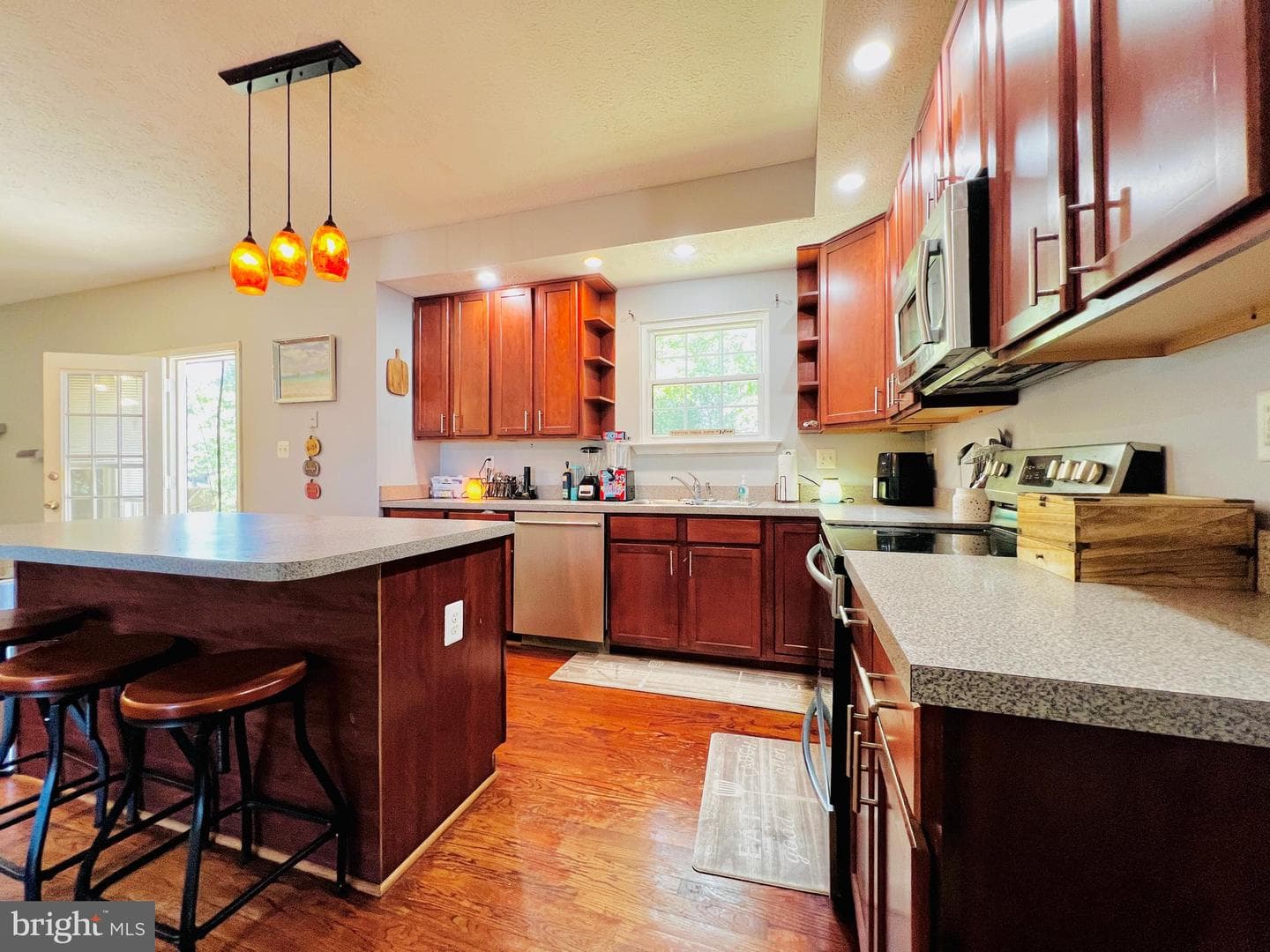 10400 Markby Court photo 21