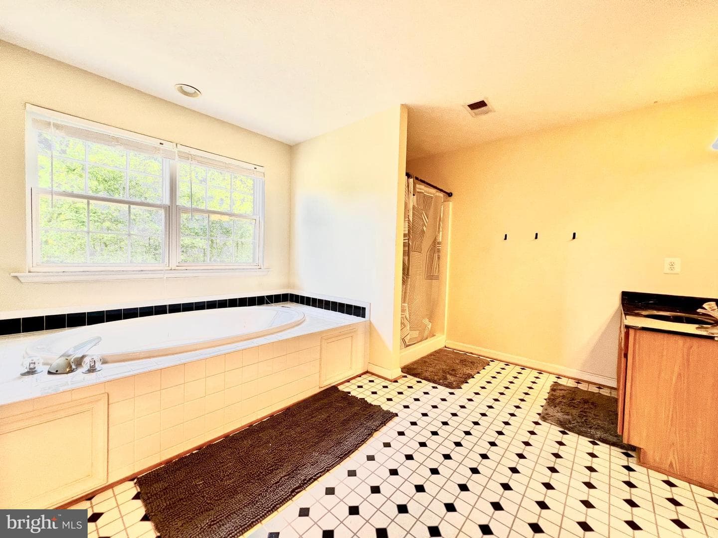 10400 Markby Court photo 41