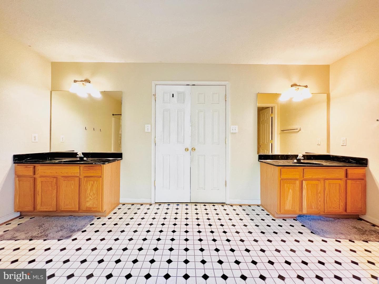 10400 Markby Court photo 44