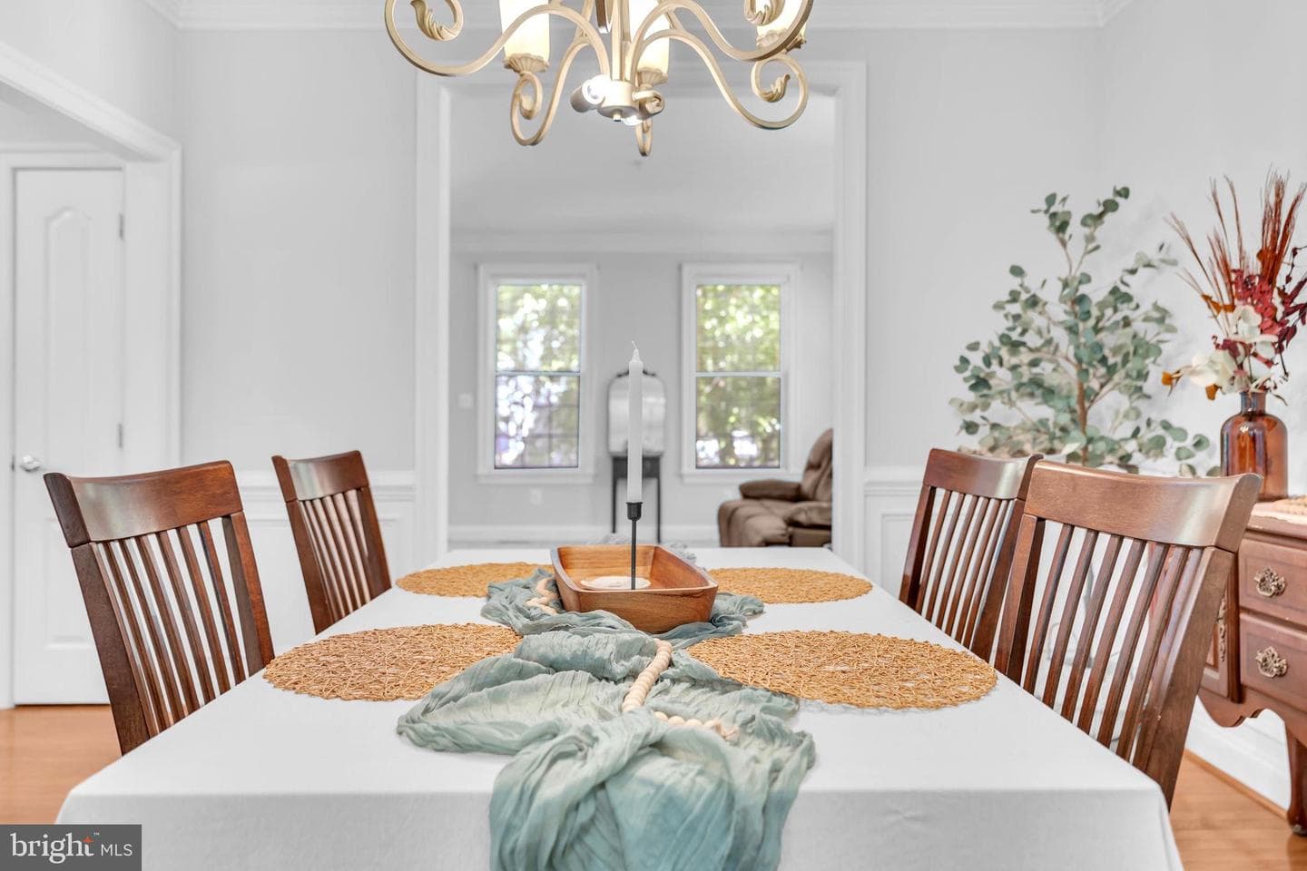 14745 Jennifer Court photo 10