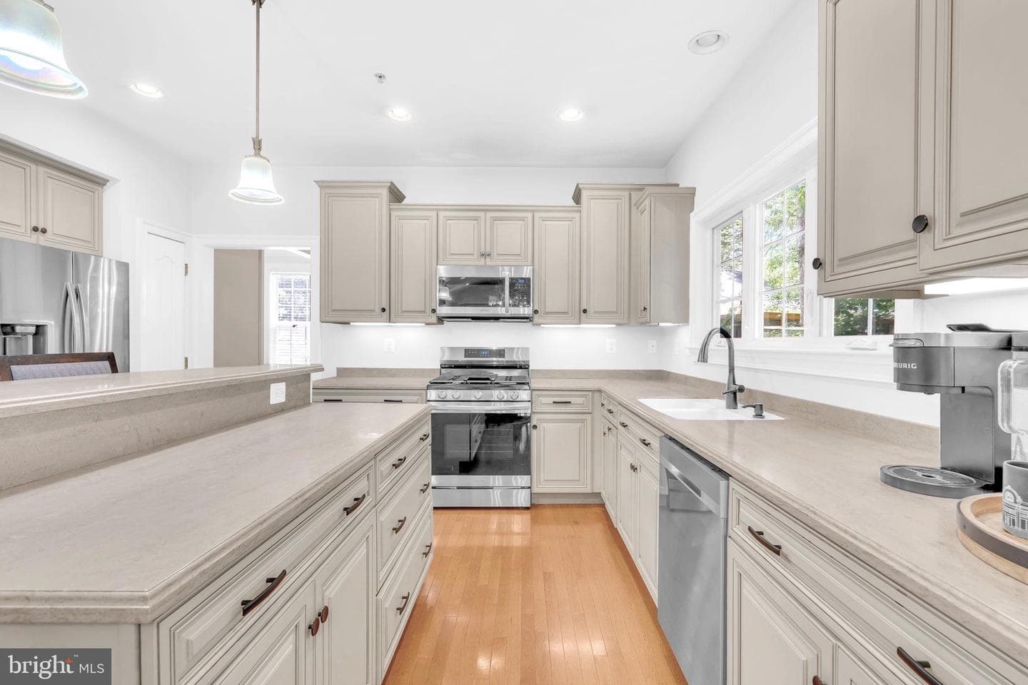 14745 Jennifer Court photo 14