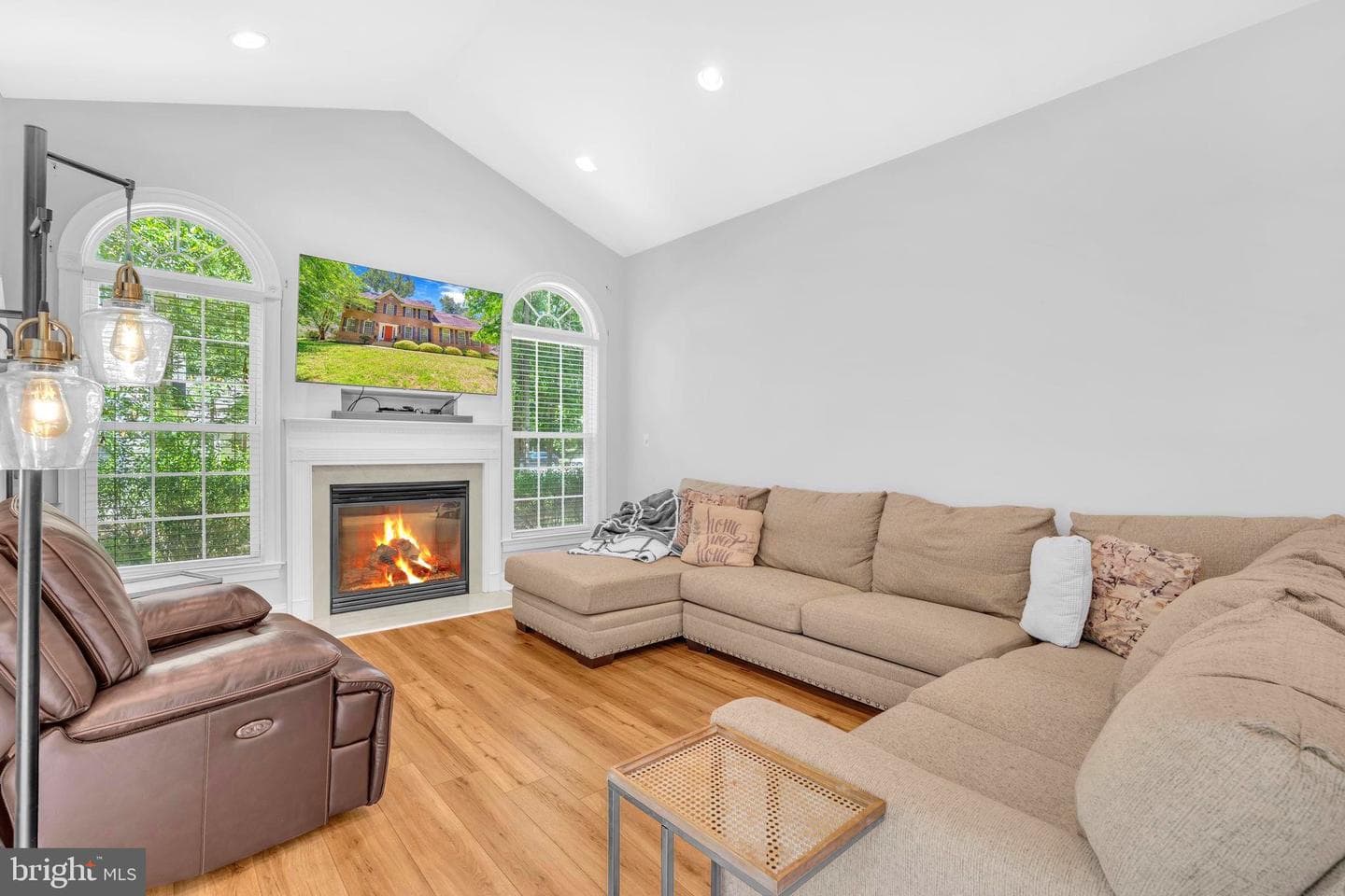 14745 Jennifer Court photo 29