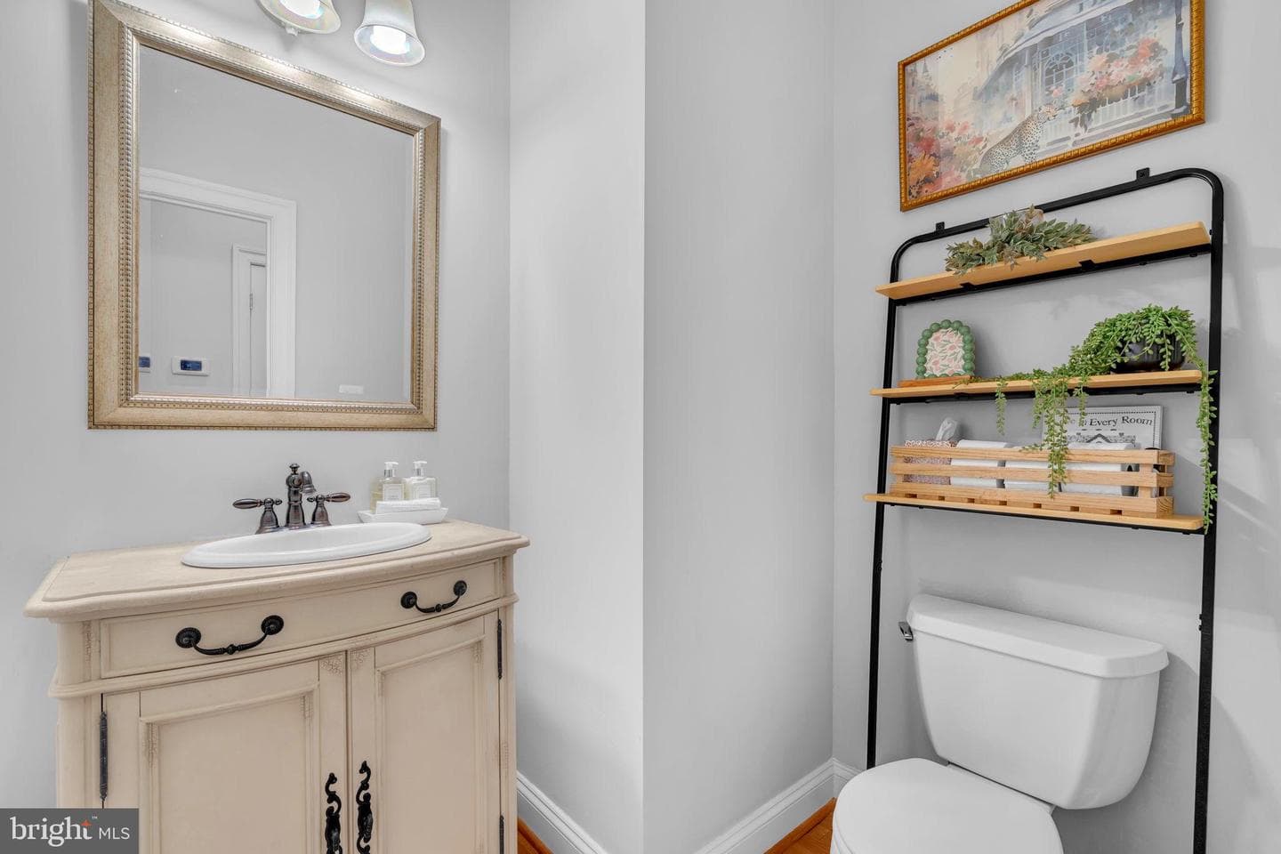 14745 Jennifer Court photo 32