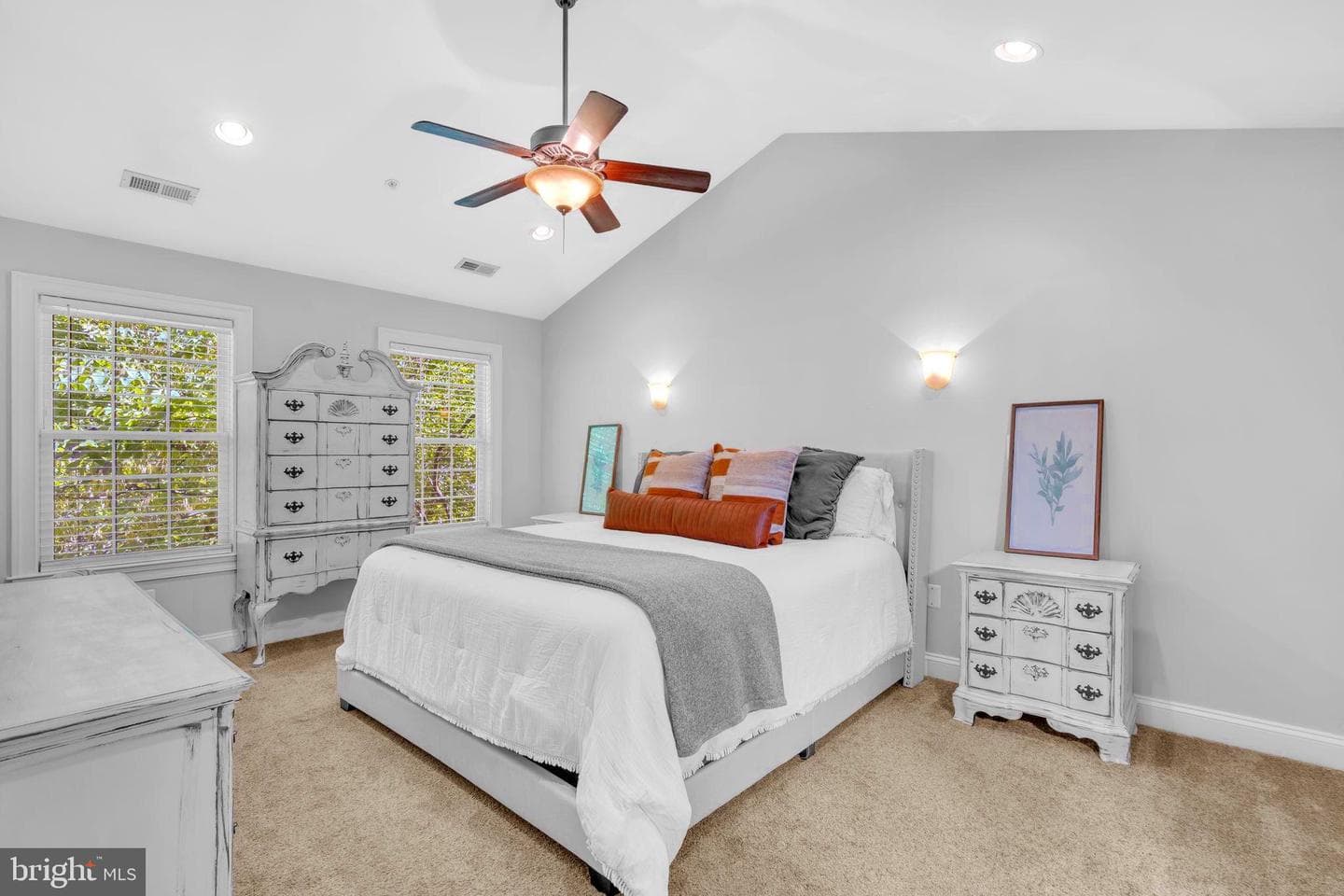 14745 Jennifer Court photo 34