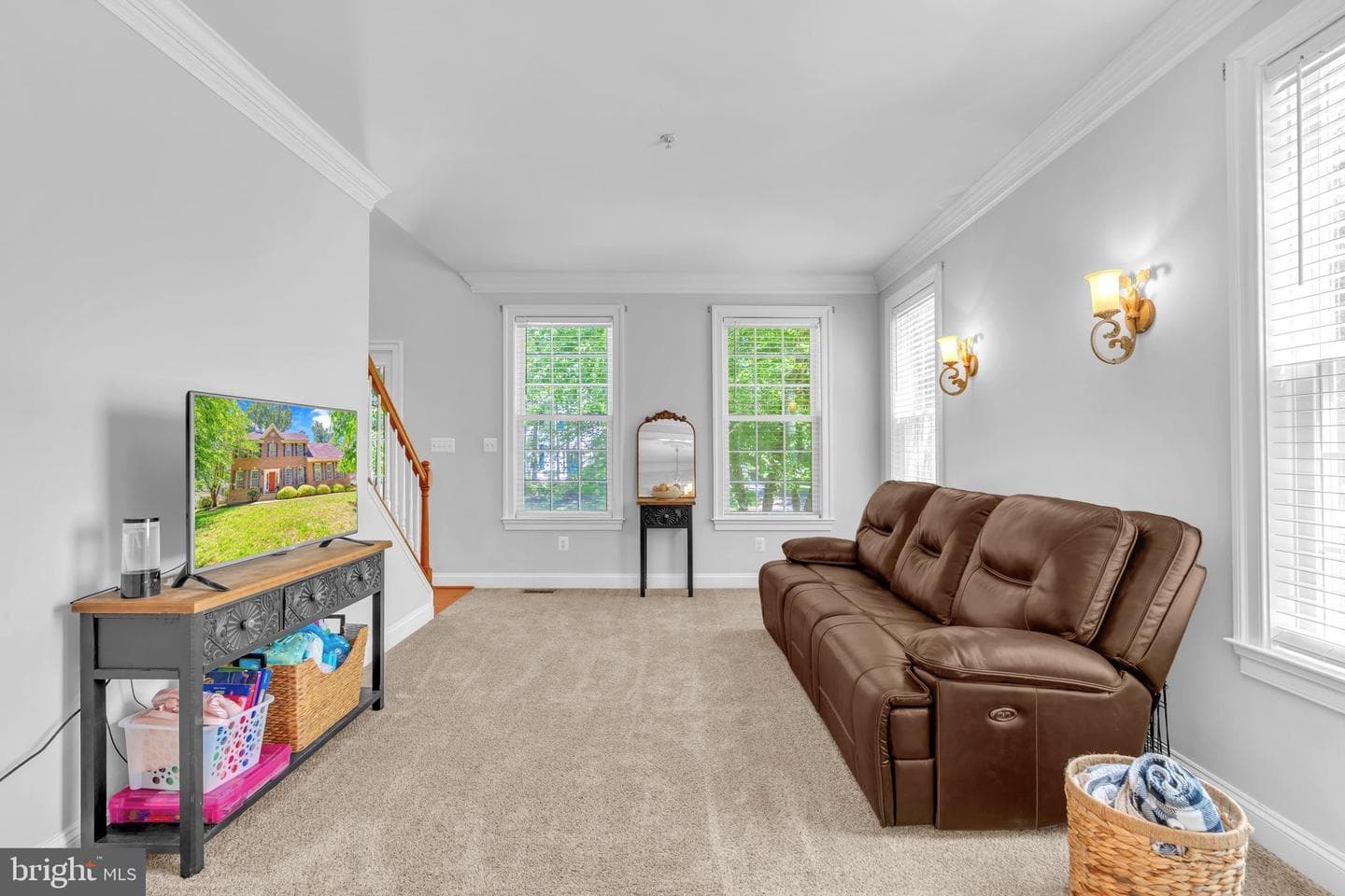 14745 Jennifer Court photo 7