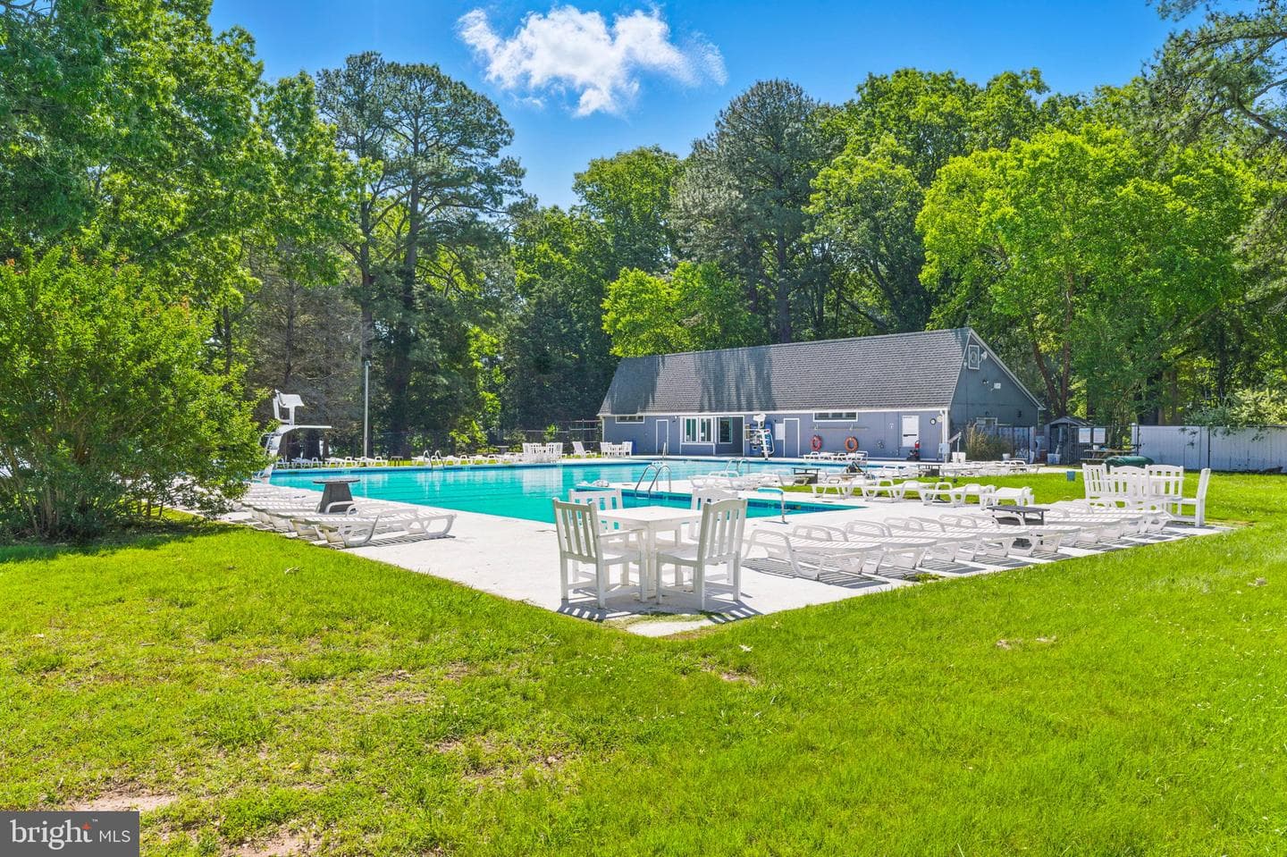 14745 Jennifer Court photo 72