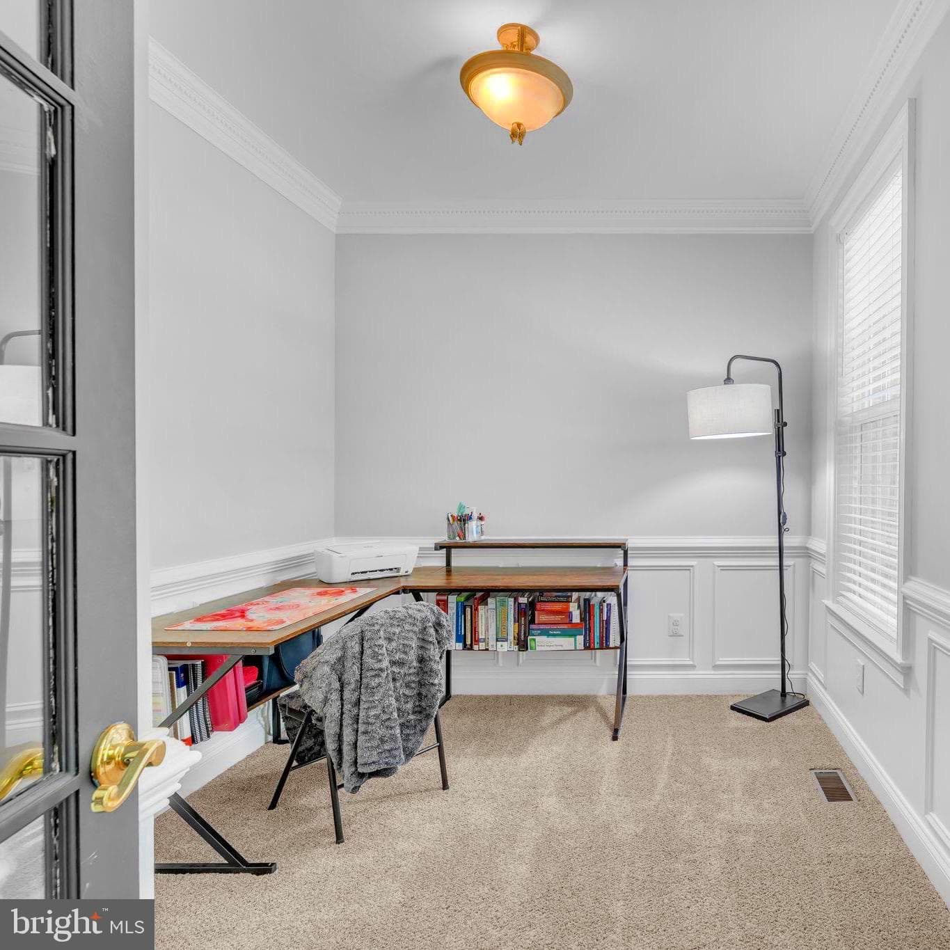 14745 Jennifer Court photo 8