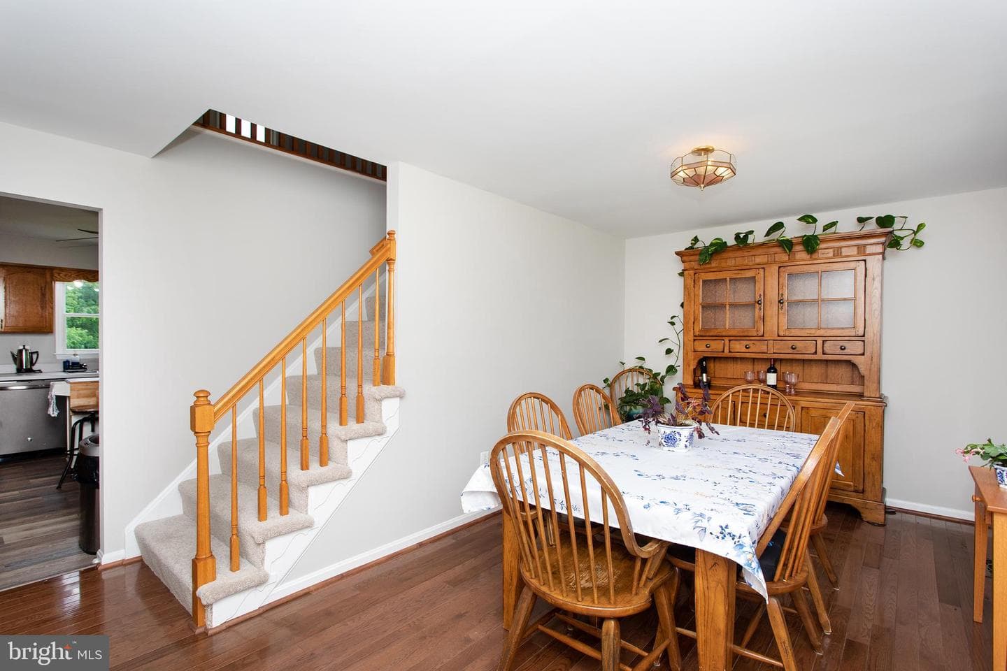 10075 Hungry Spring Place photo 13