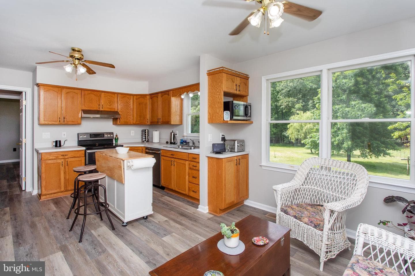 10075 Hungry Spring Place photo 17