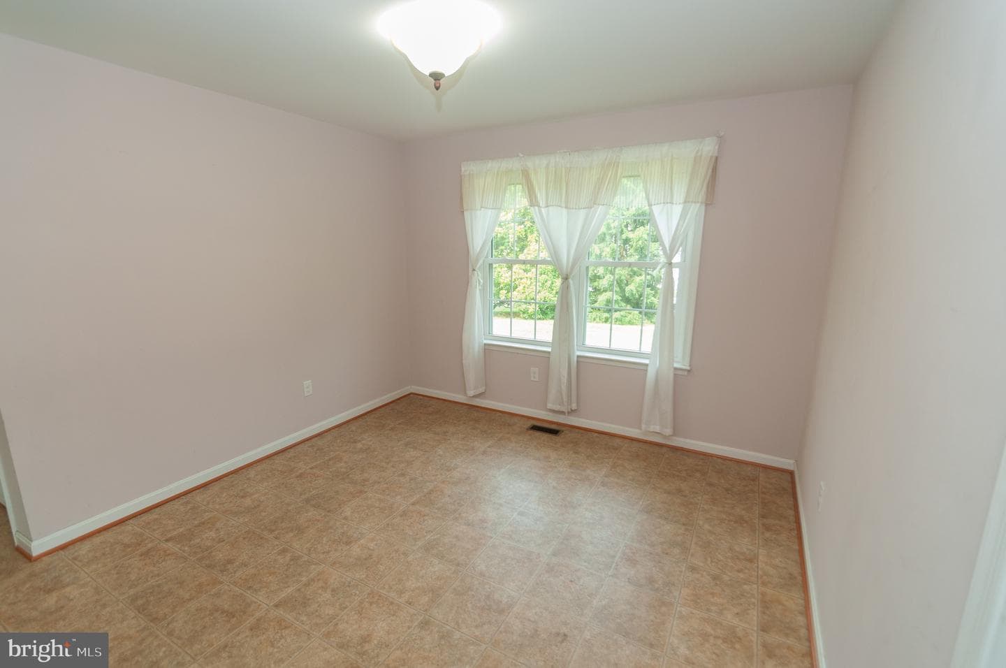 15263 Prince Frederick Road photo 18