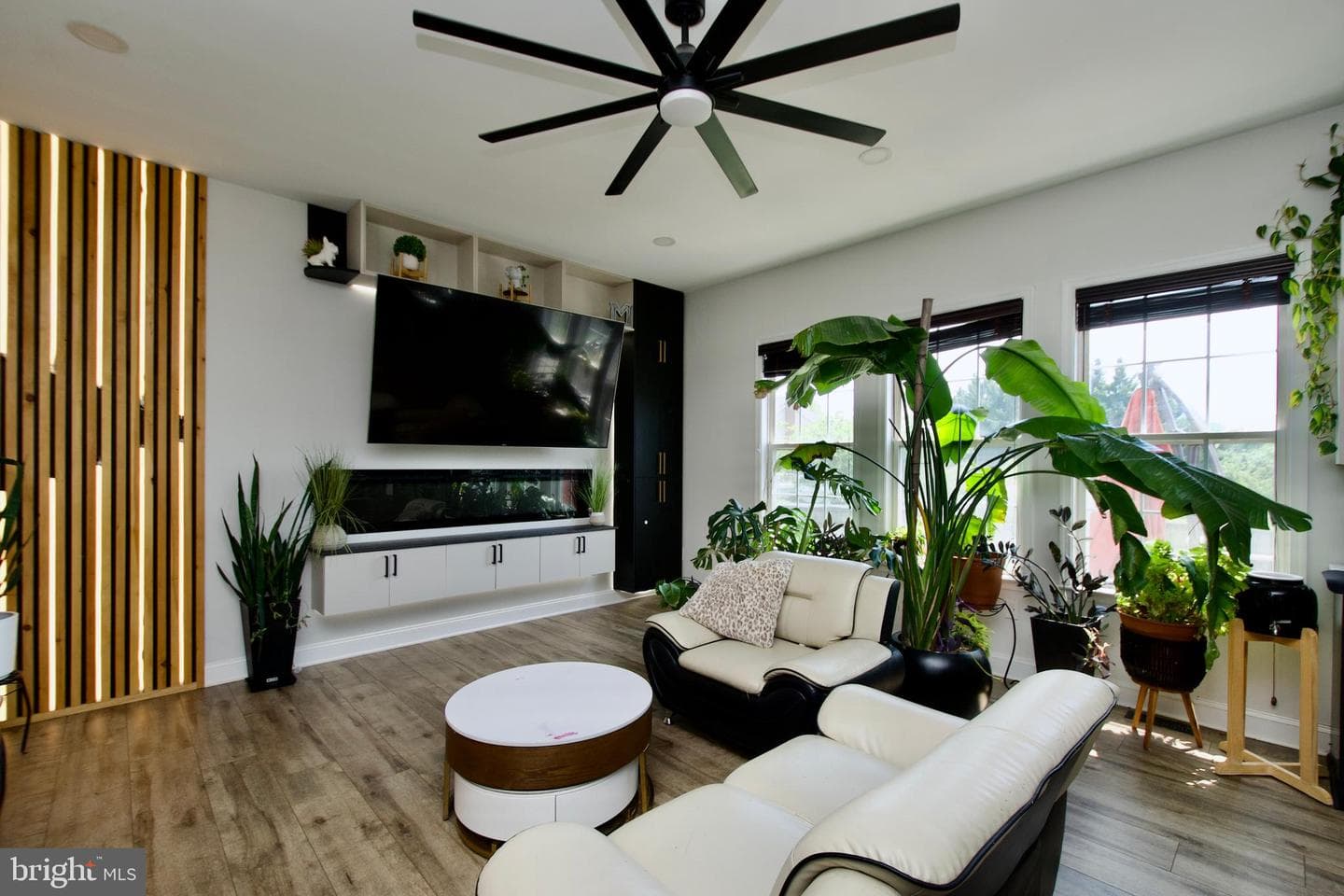 3018 Wildflower Drive photo 12