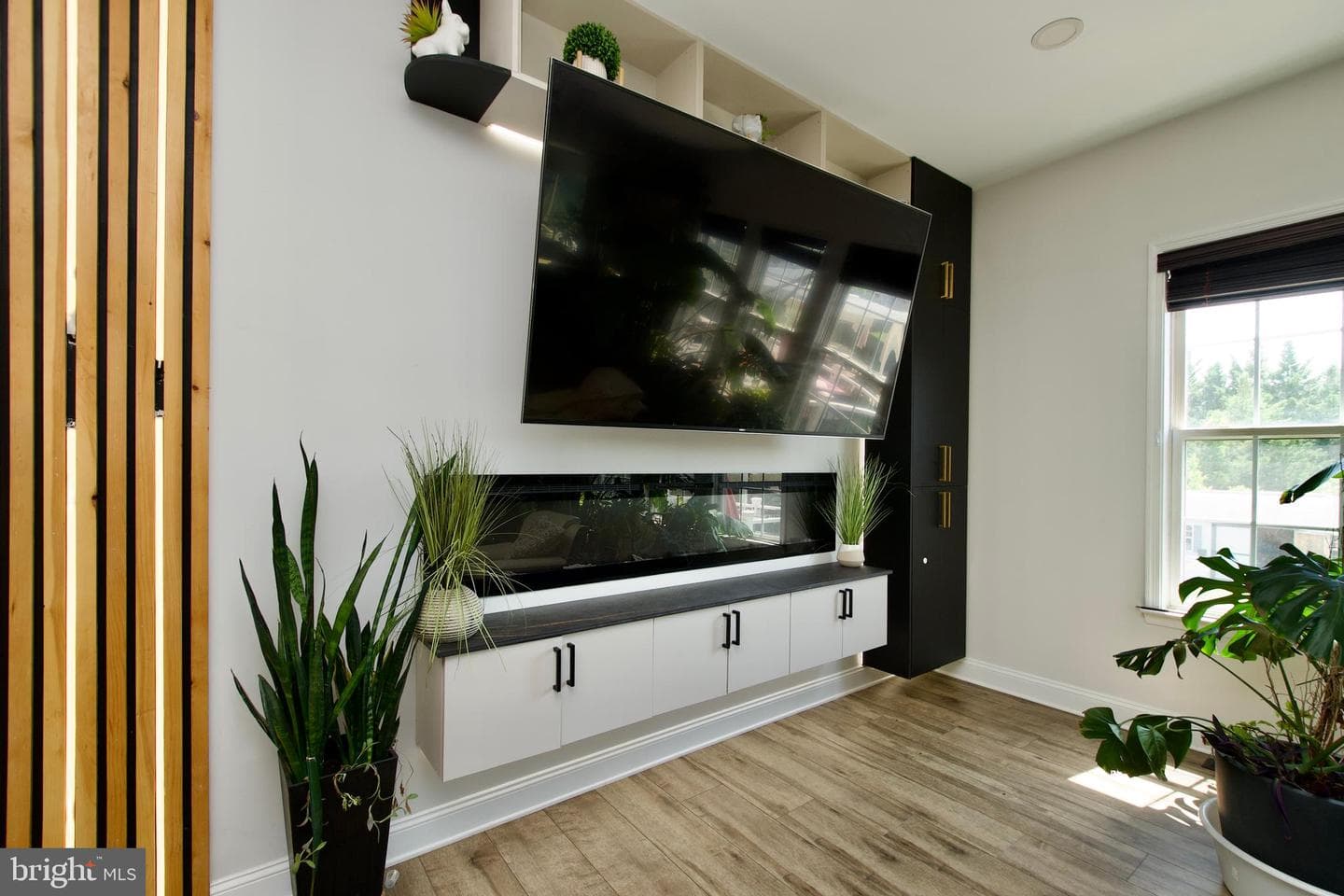 3018 Wildflower Drive photo 14