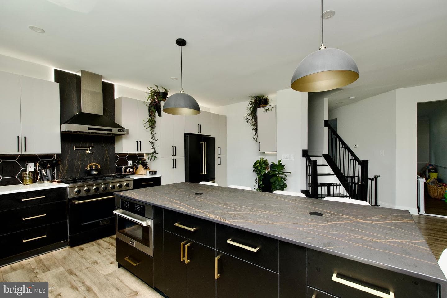 3018 Wildflower Drive photo 20