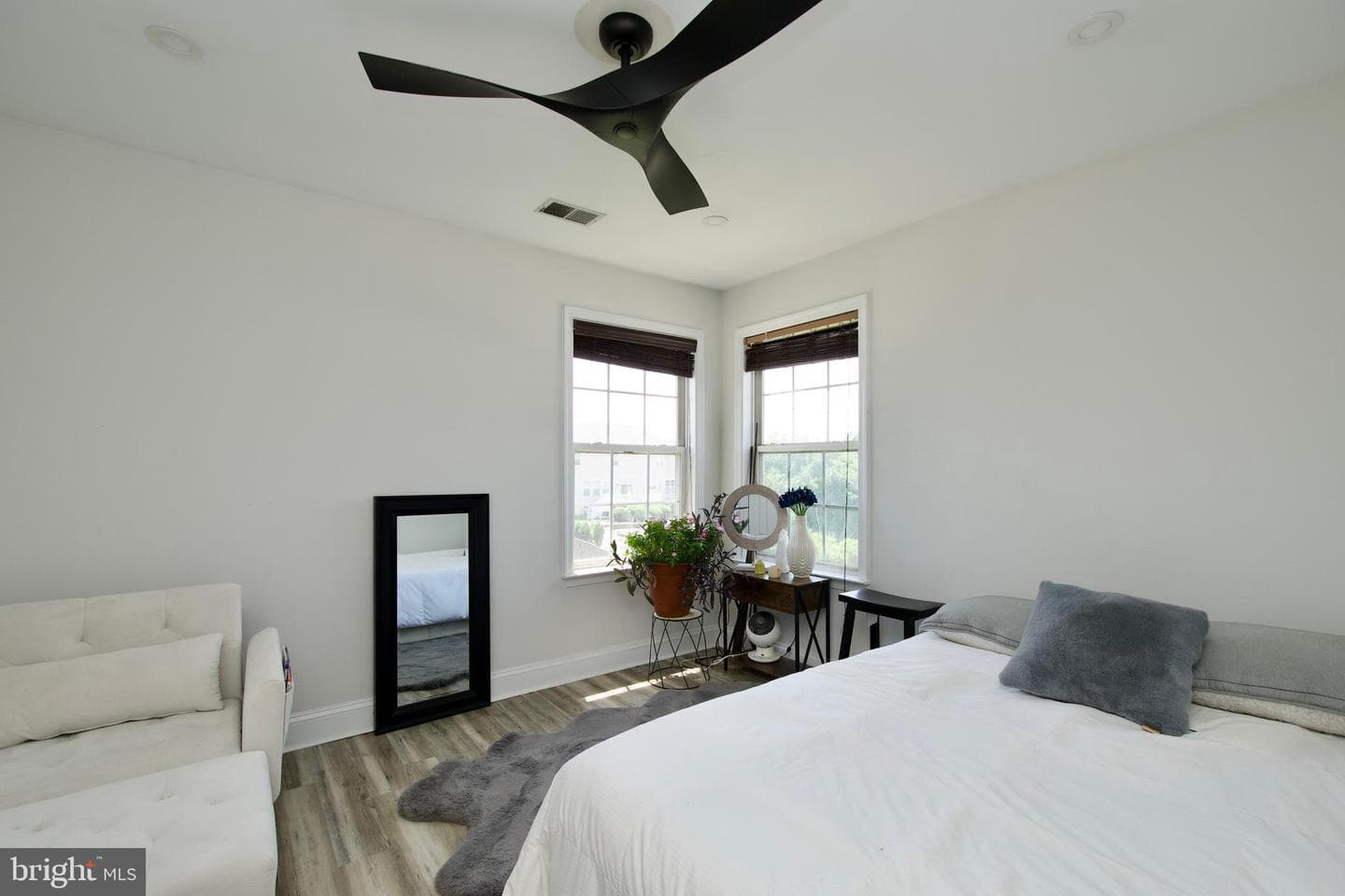 3018 Wildflower Drive photo 27
