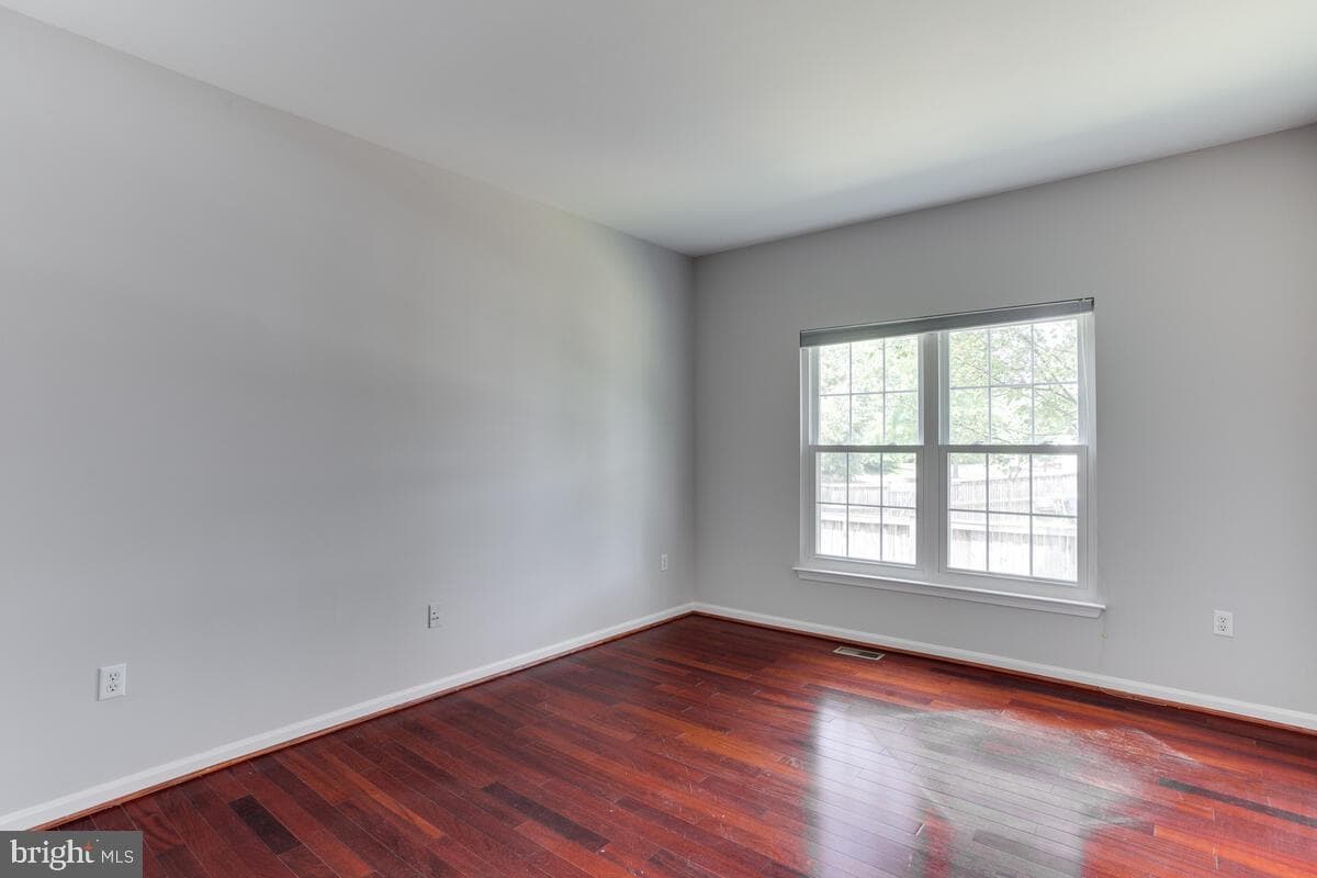 10124 Astill Court photo 22