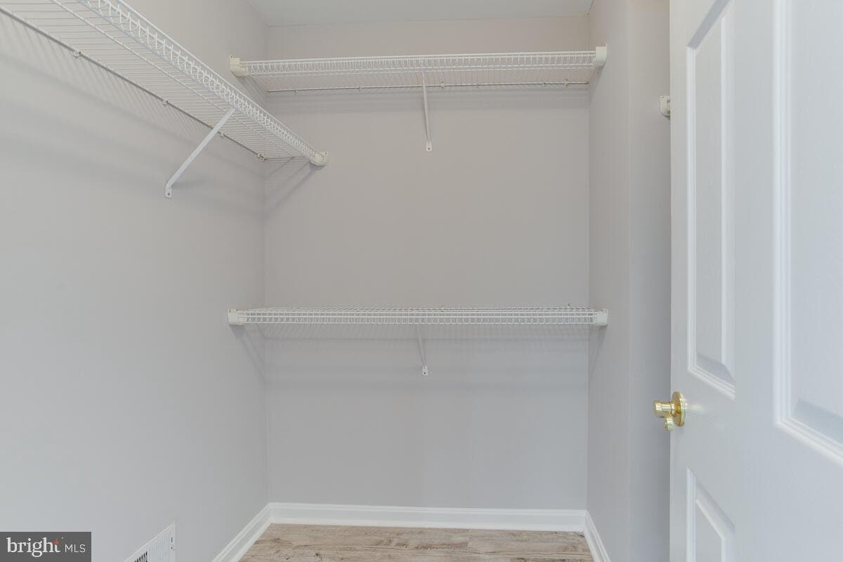 10124 Astill Court photo 32