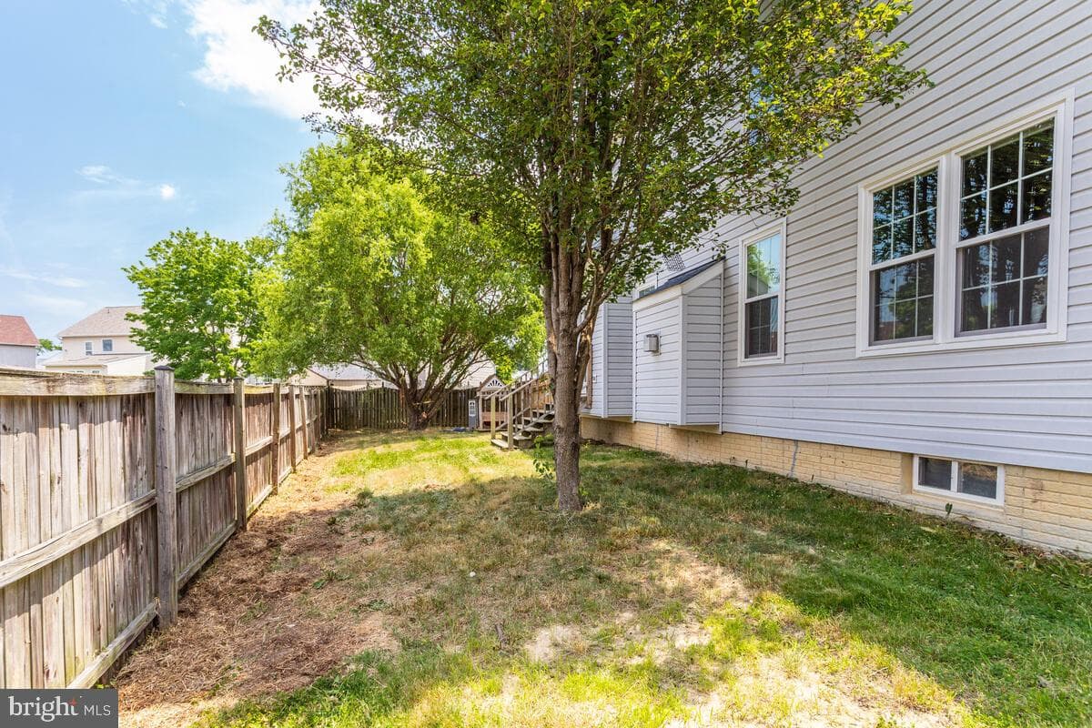 10124 Astill Court photo 50