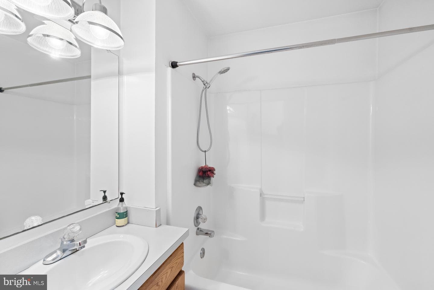7875 Locust Place photo 32