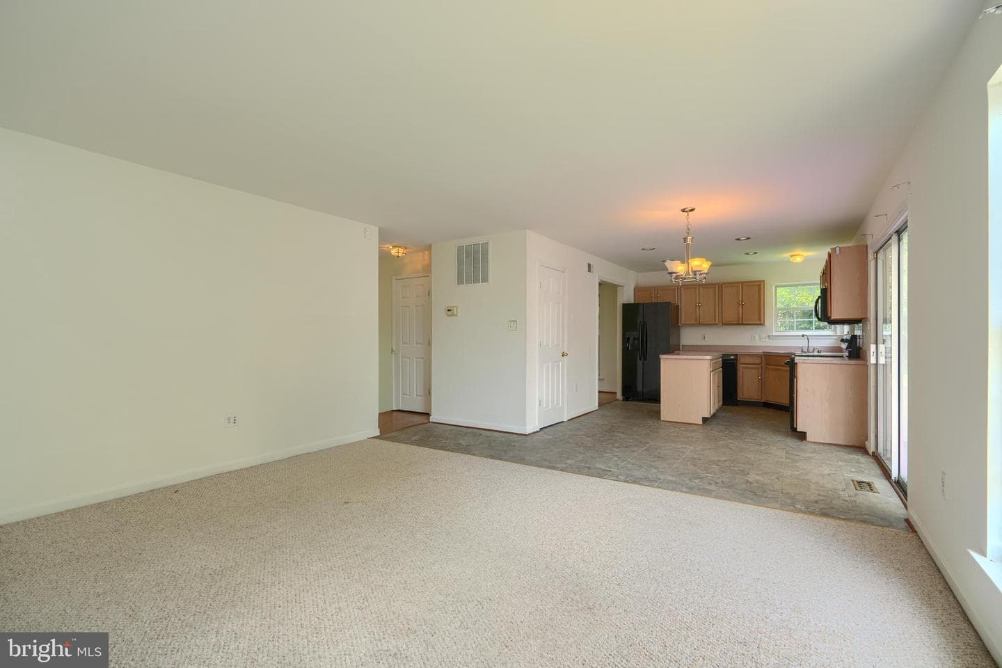 2460 Greentree Place photo 12