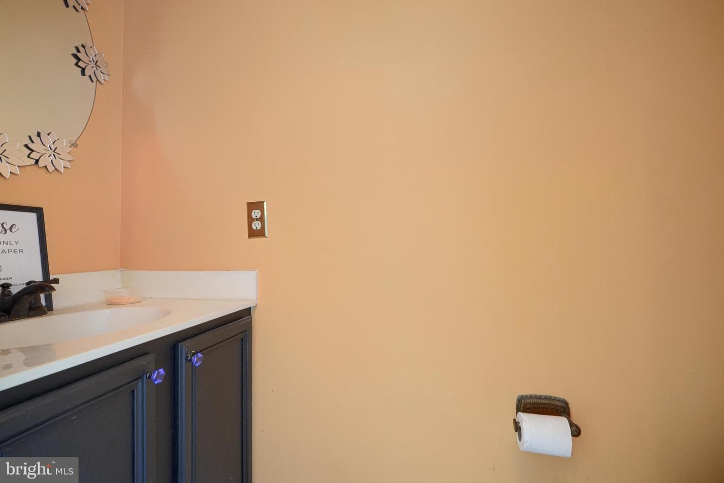 2460 Greentree Place photo 25