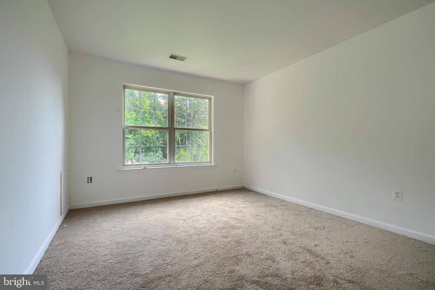 2460 Greentree Place photo 29