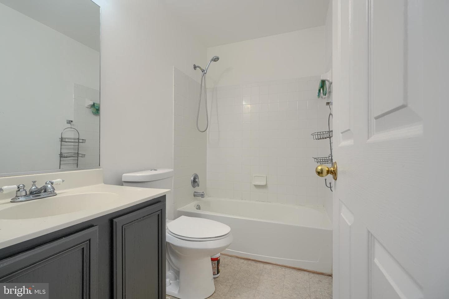 2460 Greentree Place photo 33
