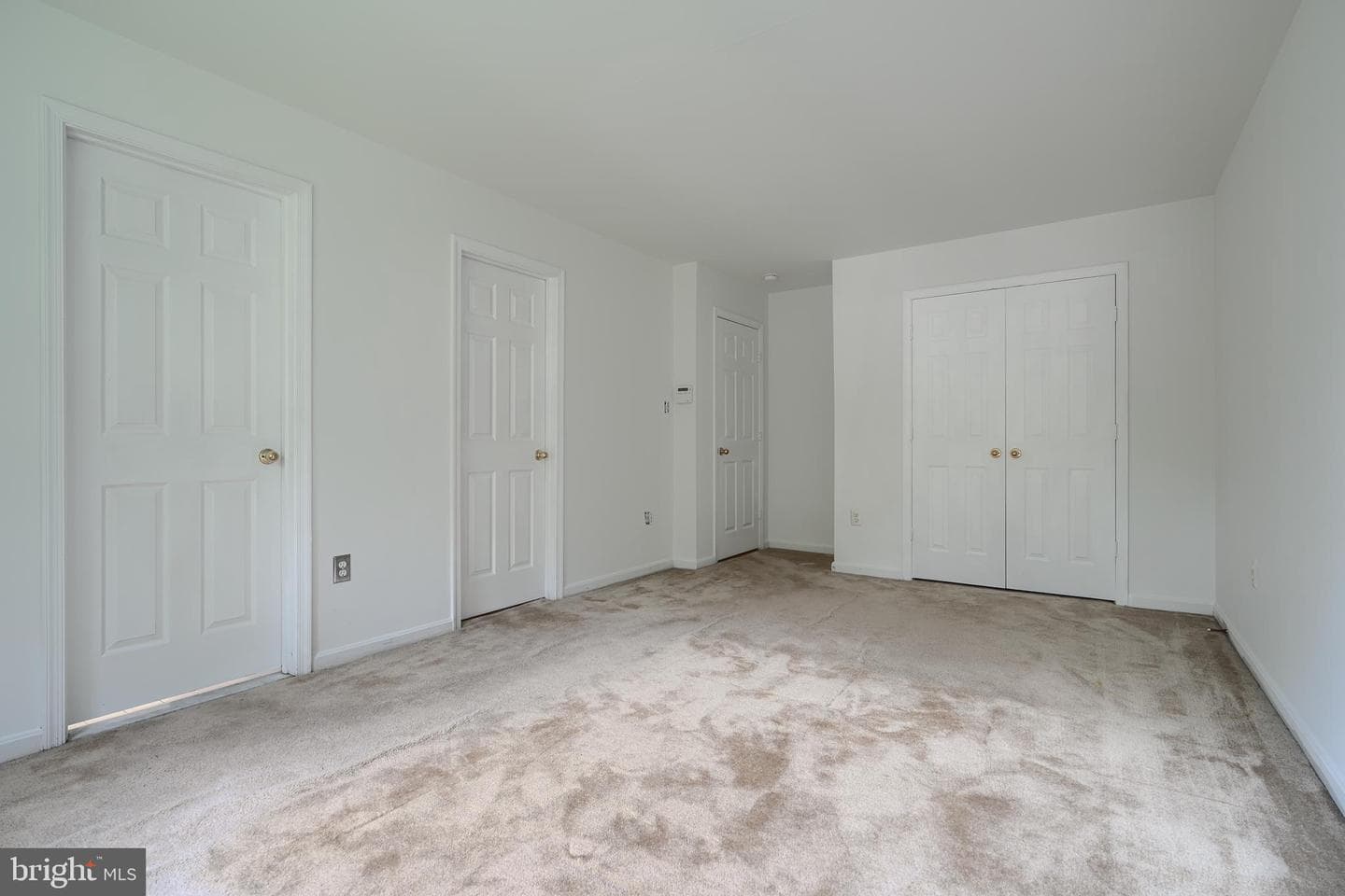 2460 Greentree Place photo 37