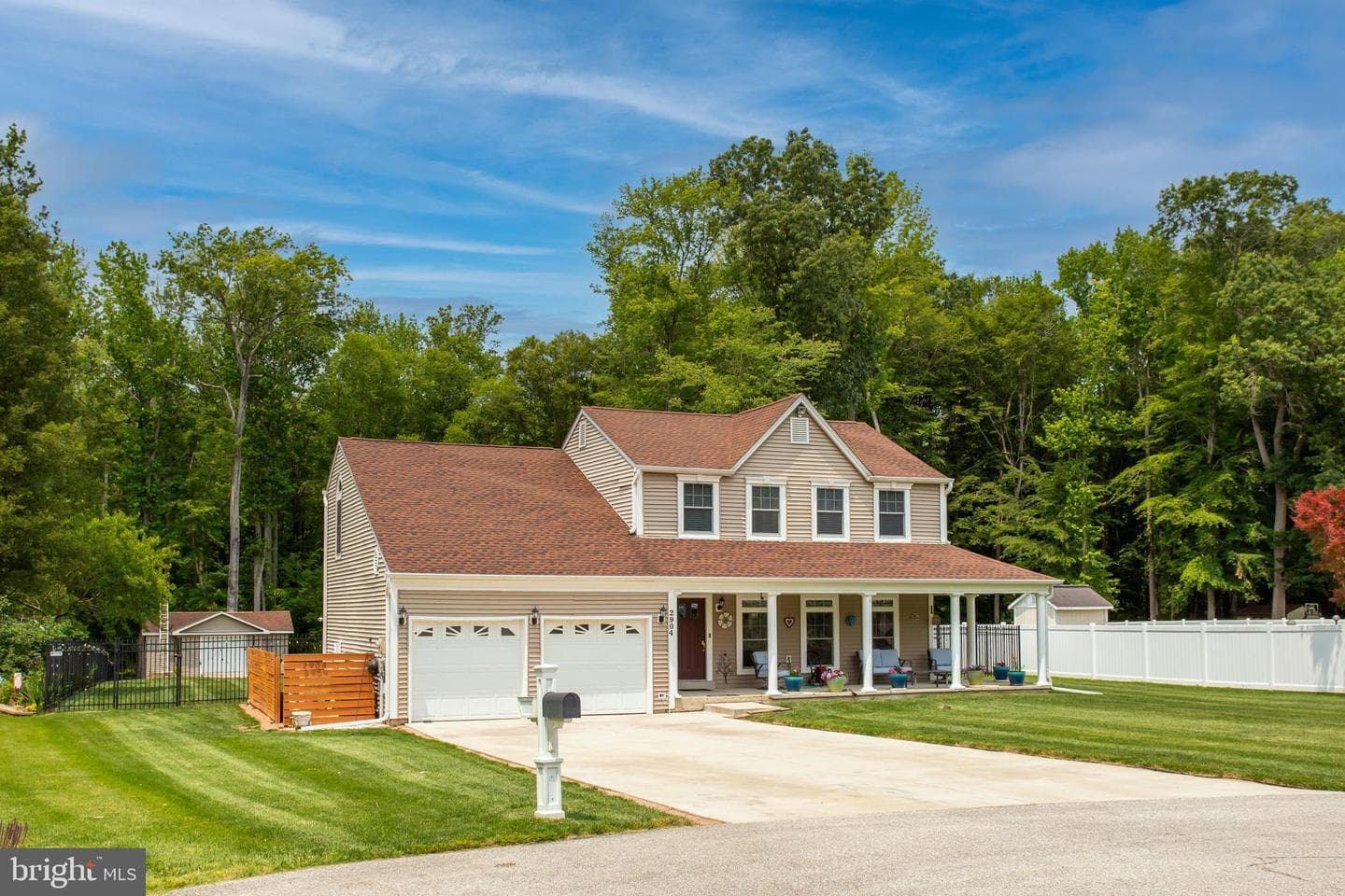2904 Eutaw Forest Drive photo 2