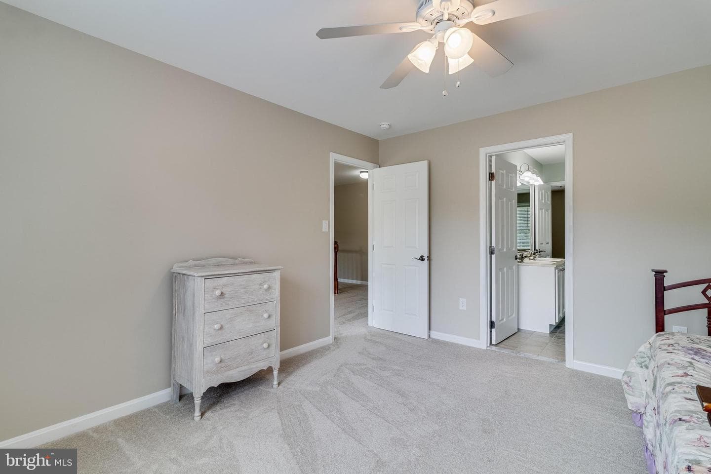 6422 Hard Bargain Circle photo 40